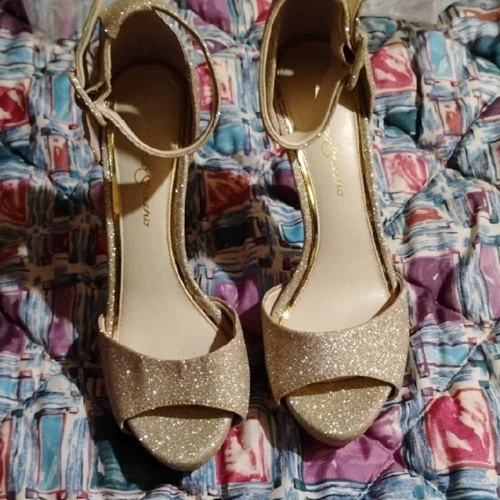 Gold Peep-Toe Heels with Ankle Strap